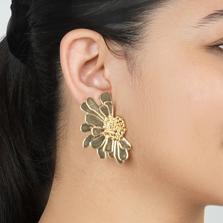 Fleur Daisy Gold Earring