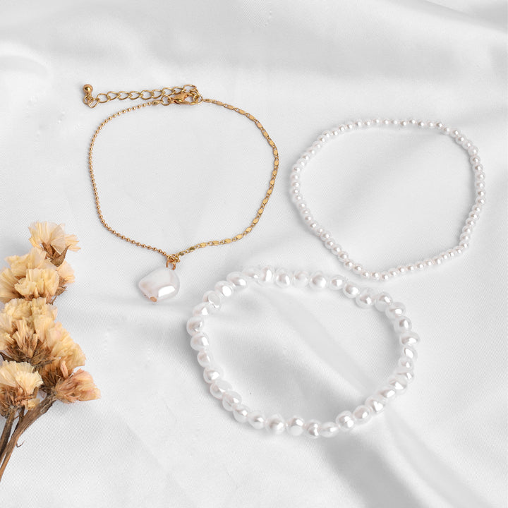 Blight Pearl Layered Anklet