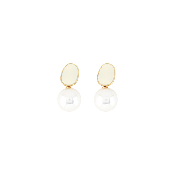 Soleil Gold And White Pearl Earring