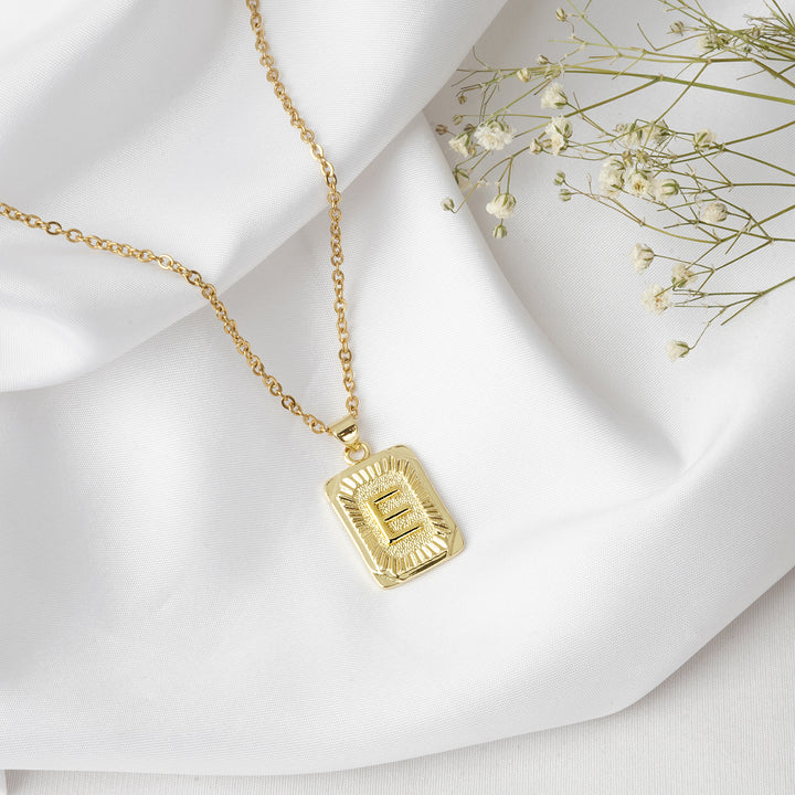 Daze Alphabet E Necklace