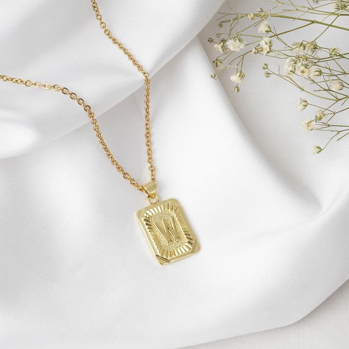 Daze Alphabet W Necklace