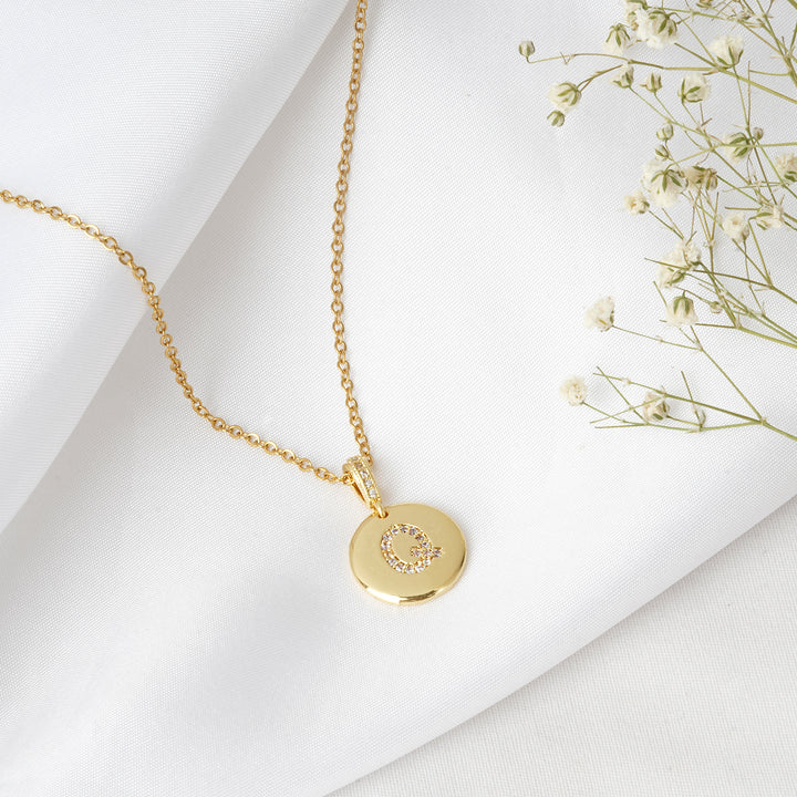 Silken Alphabet Q Necklace