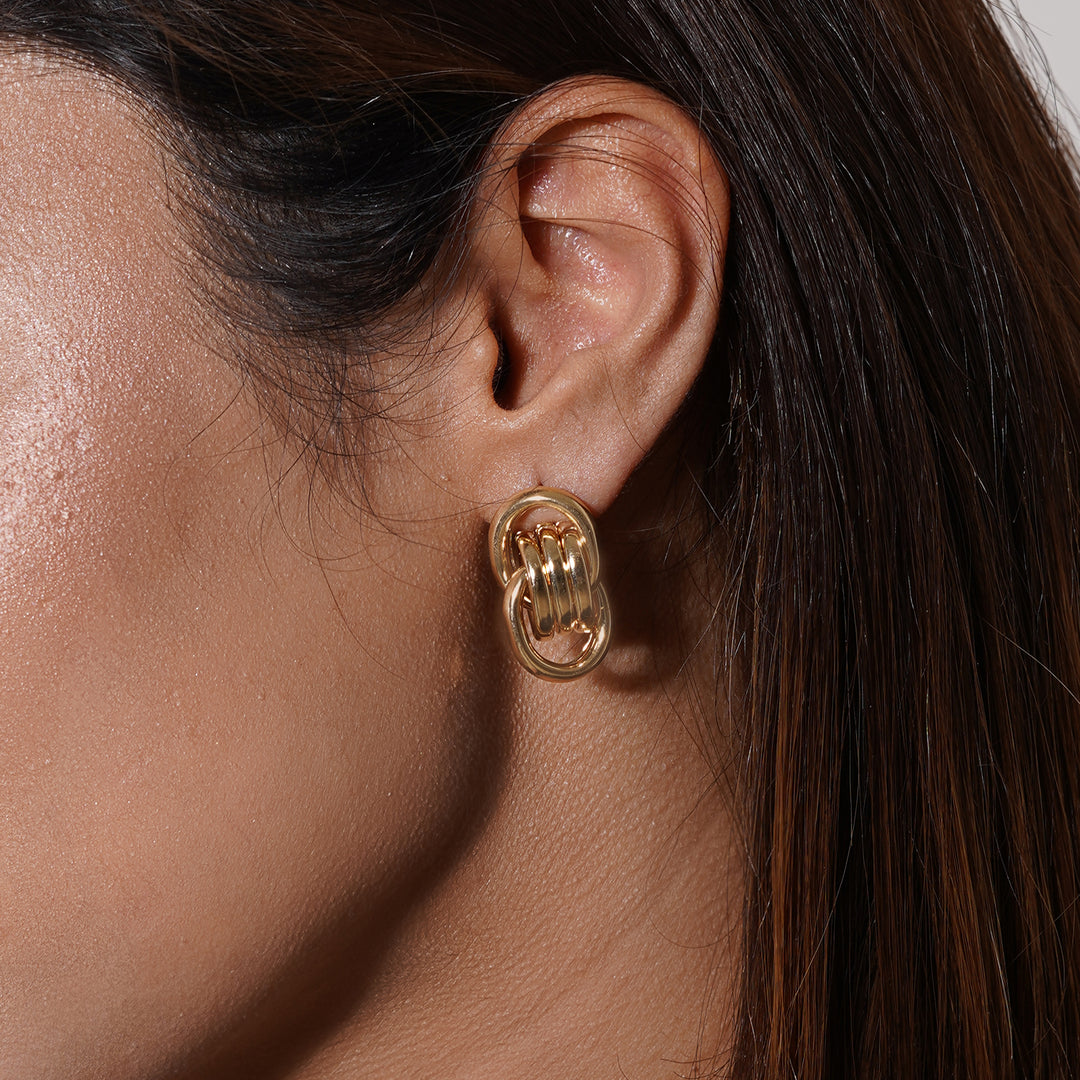 Pretzel Gold Stud Earring Set