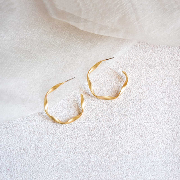 Twisted Gold Earrings - Joker & Witch