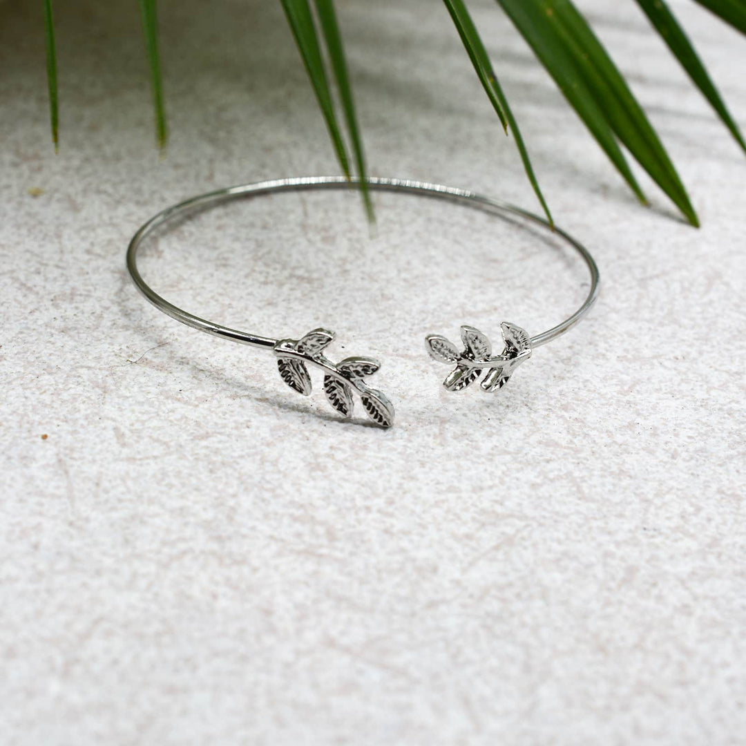 Open Cuff Leaves Silver Bracelet - Joker & Witch