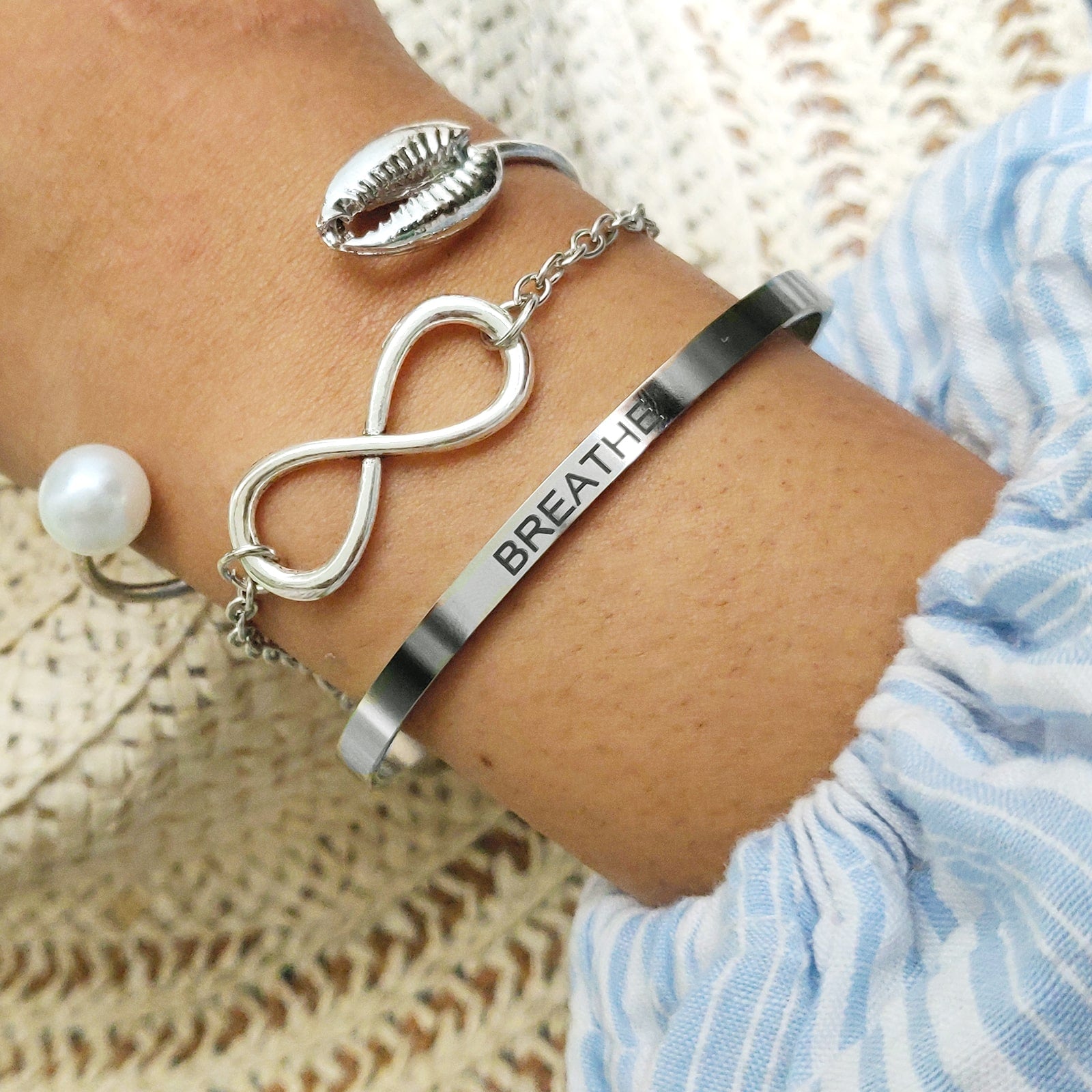 Belle Fever Infinity Bracelet/Anklet – Symbol of Eternal Love – BELLE FEVER