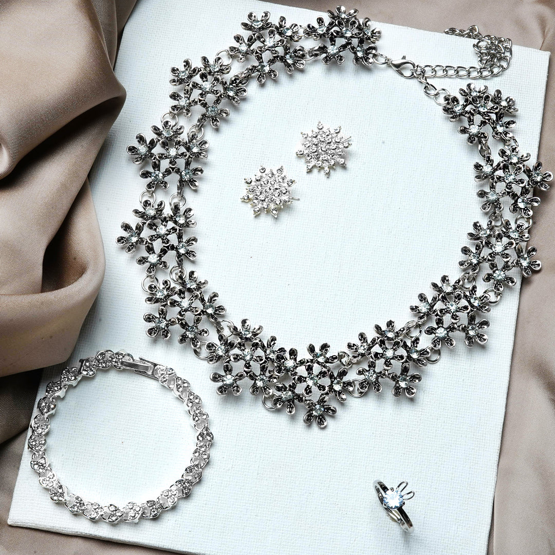 Silver Baubles Jewelry Set