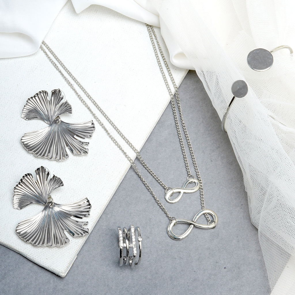 Shop Joker Witch Silver Jewellery Set for Women Online