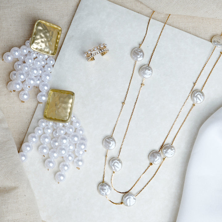Elegant Pearl White Jewelry Set