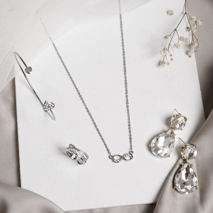 Ravishing Silver Jewelry Set