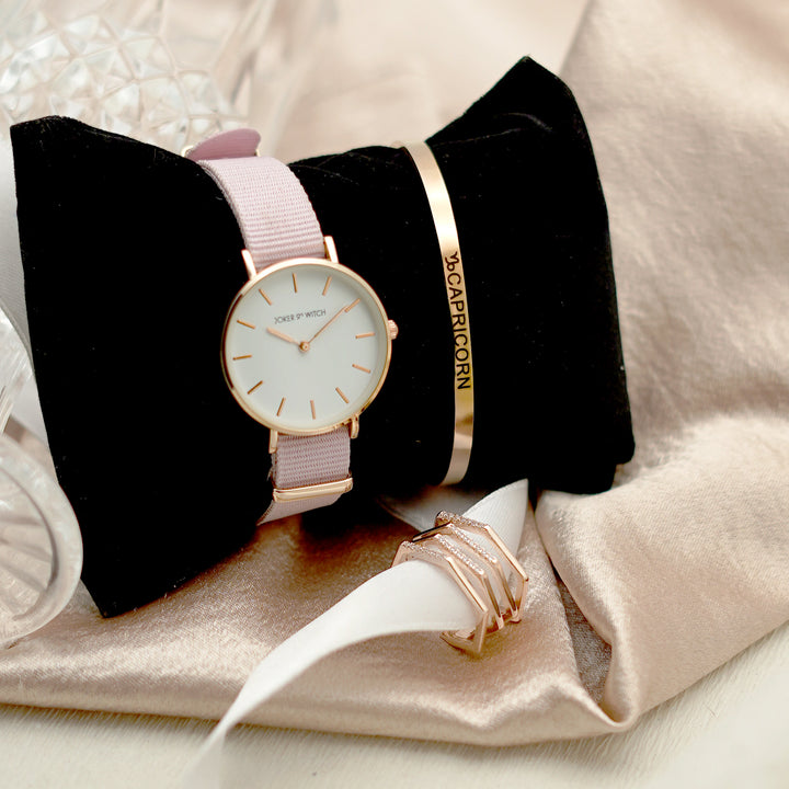 Sleek Blush Capricorn Love Triangle