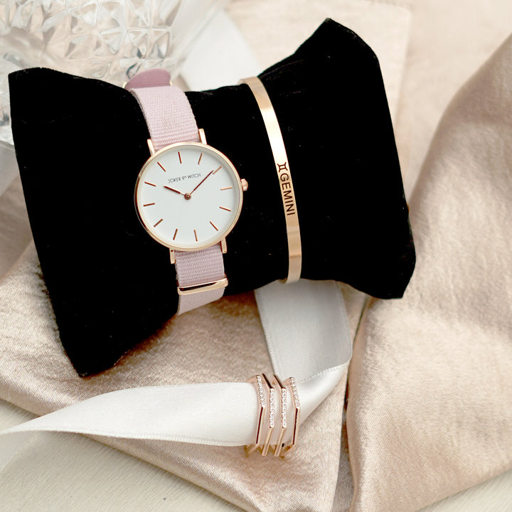 Sleek Blush Gemini Love Triangle