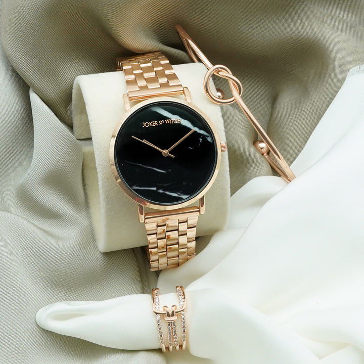 In the Spotlight Love Triangle