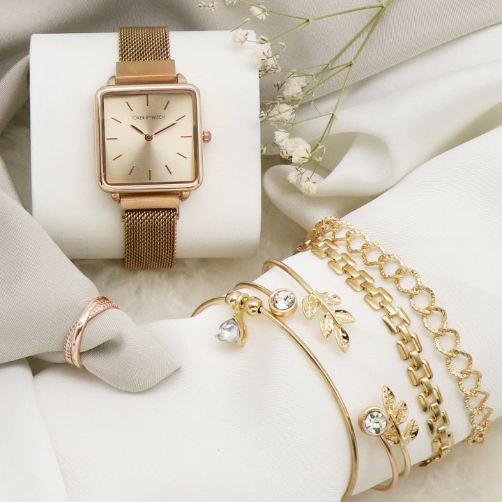 Millenial Rosegold Love Triangle