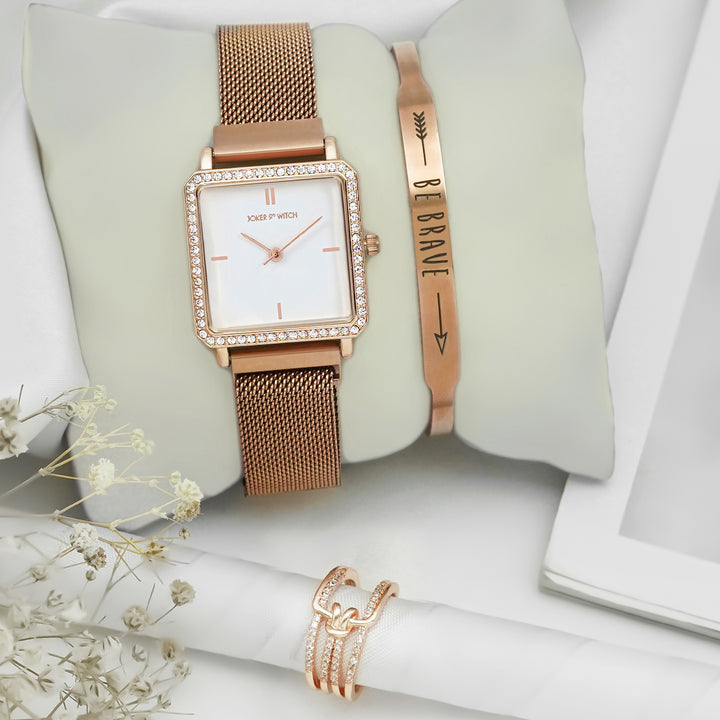 Spark Diva Love Triangle