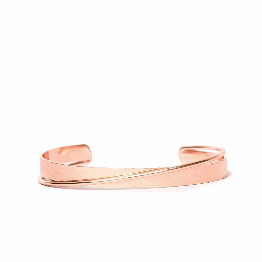 Elegance Lush Love Triangle
