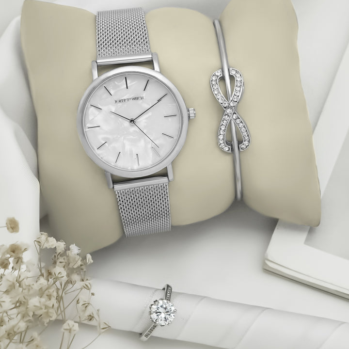 Silver Hera Love Triangle