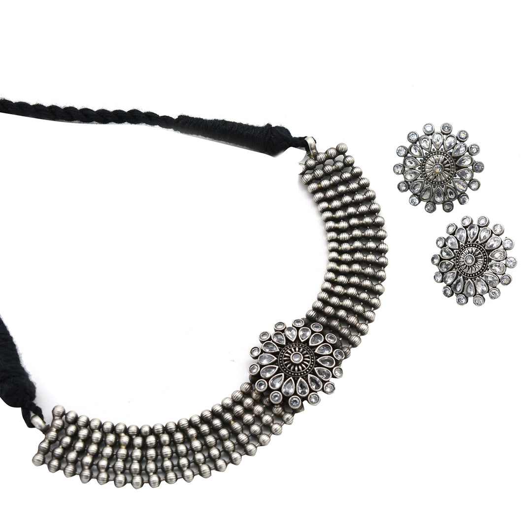 Nimisha White Metallic Silver Oxidized Jewelry Gift Set