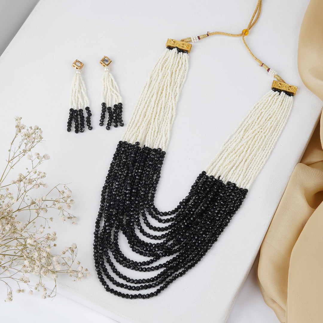 Teejh Jareen Black and White Gold Necklace Set