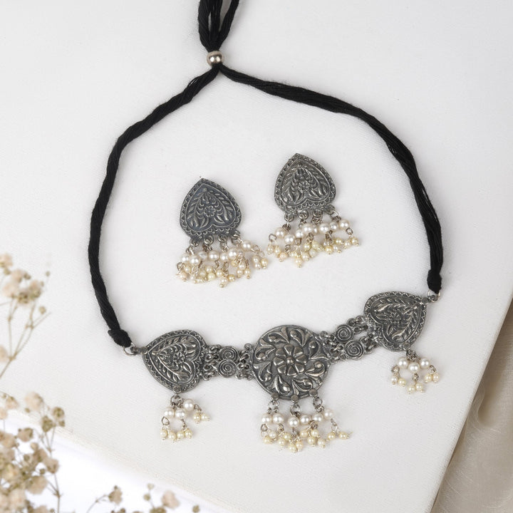 Teejh Saiya Silver Oxidised Necklace Set