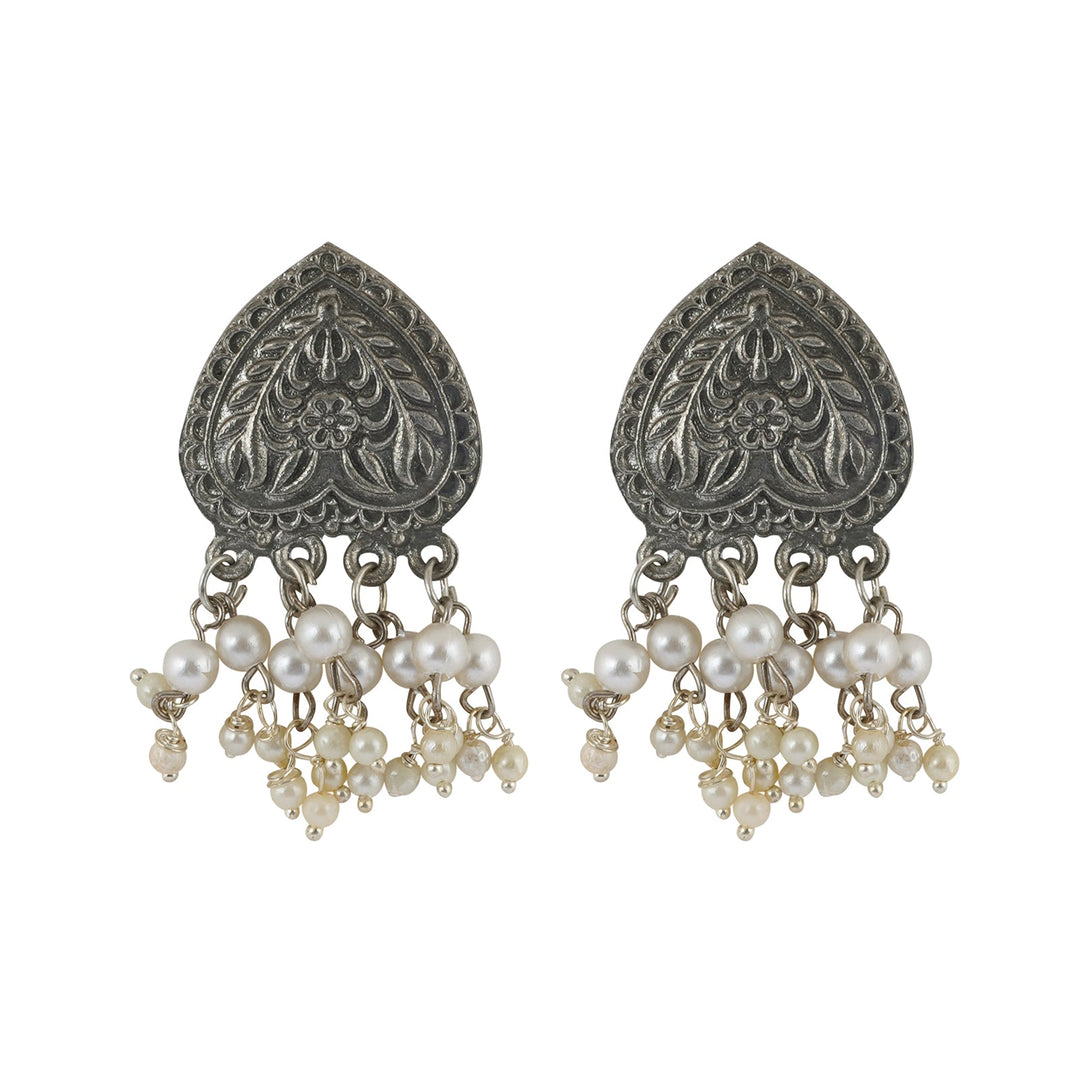 Teejh Saiya Silver Oxidised Necklace Set