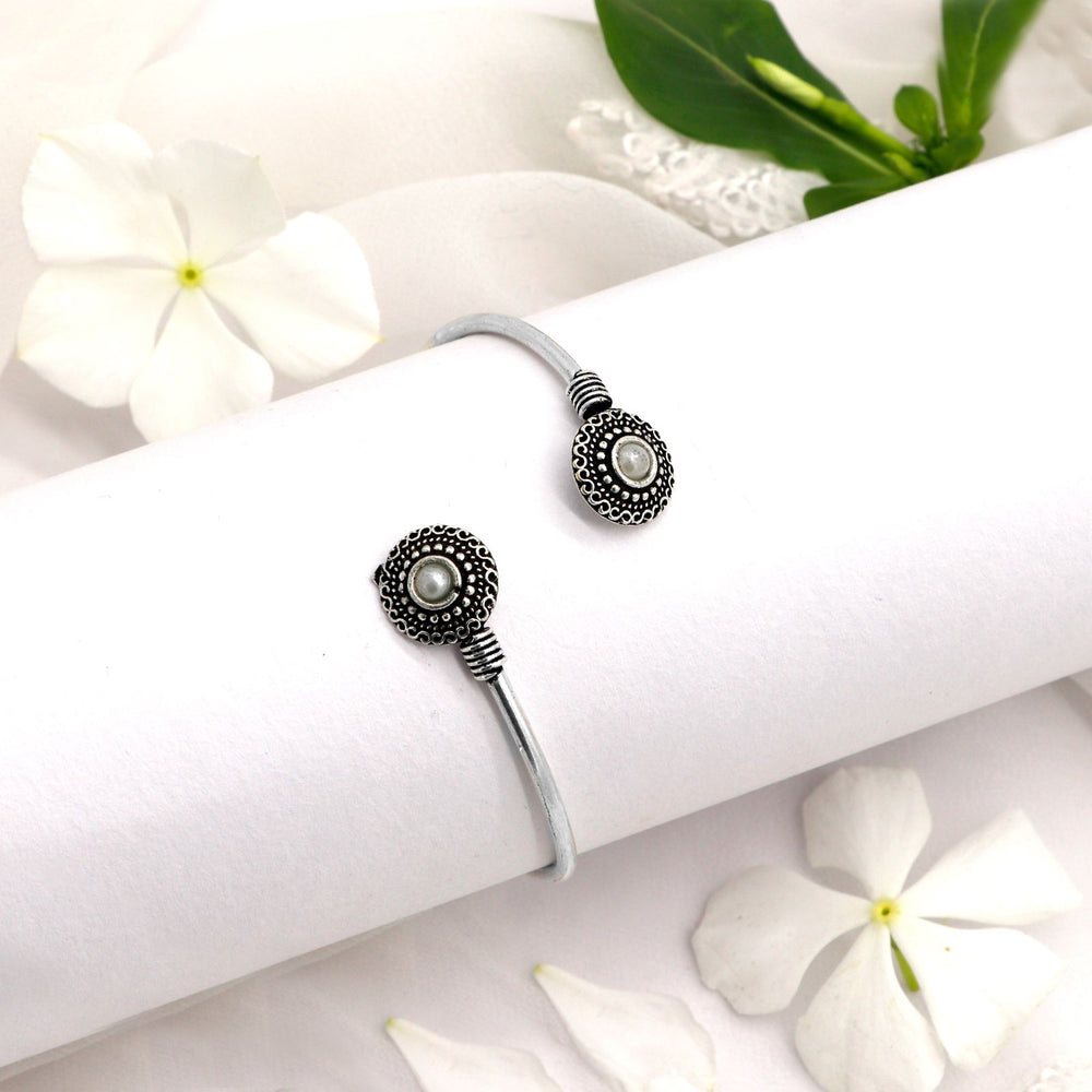 Aparna White Circular Silver Oxidized Bracelet - Joker & Witch