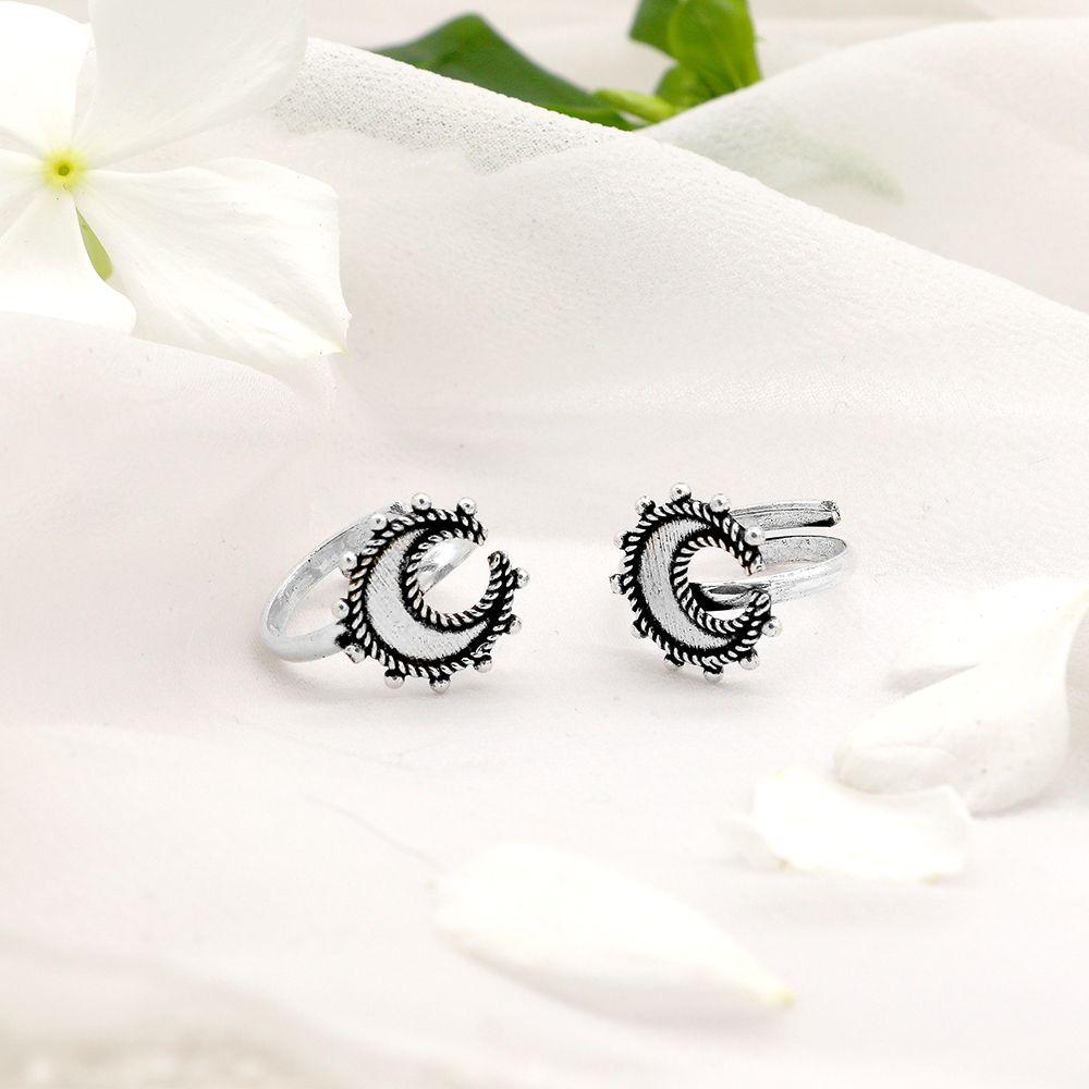 Kshtriya Moon Silver Oxidized  Toe rings - Teejh
