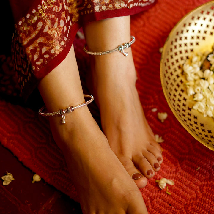 Circular Silver Oxidized Charm Anklets