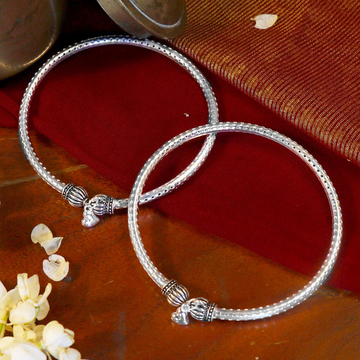 Circular Silver Oxidized Charm Anklets