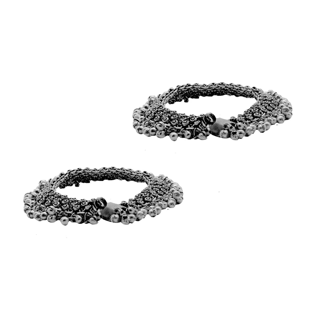 Veena Rawa Silver Oxidized Ghungroo Anklets