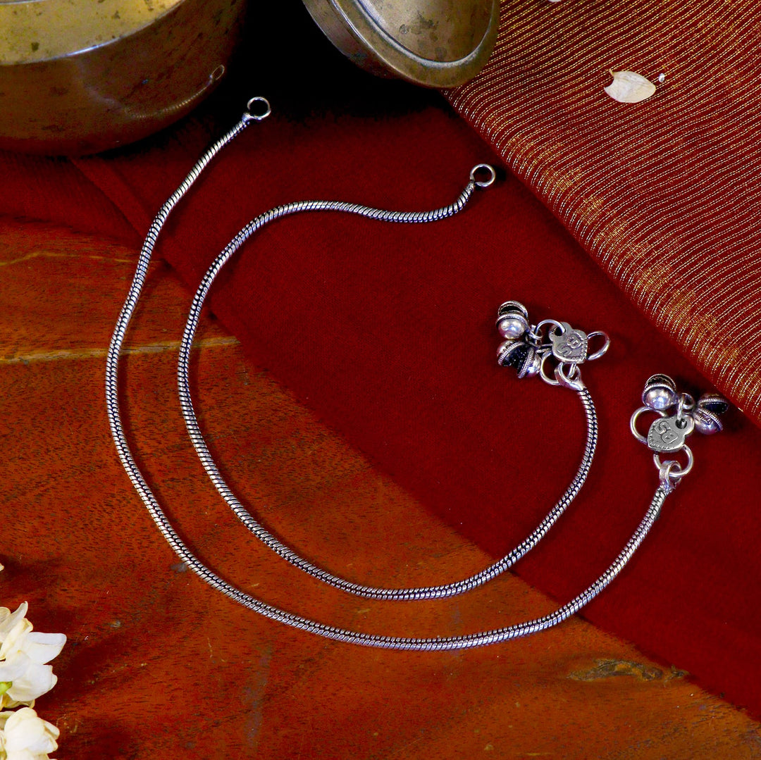 Single Line Silver Oxidized Ghungroo Anklets