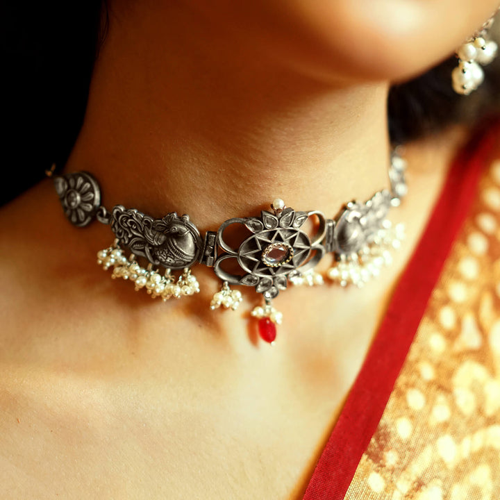 Dancing Dual Peacock White Silver Oxidized Choker Necklace