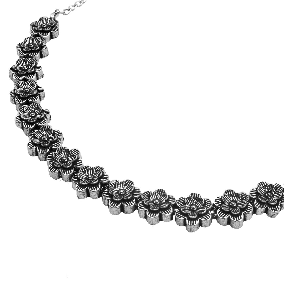 Teejh Shachi Floral Metallic Necklace Set