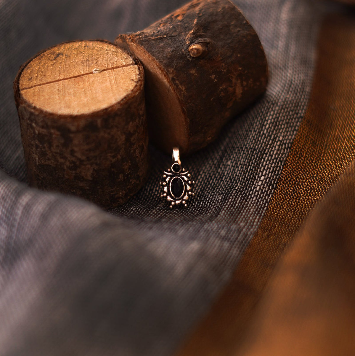 Buy Teejh Ethnic Black Stone Nose Pin Online for Women