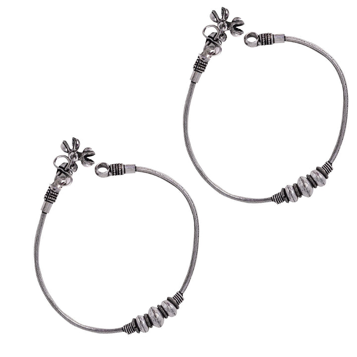 Teejh Sejal Ethnic Silver Oxidised Anklets