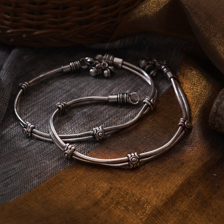 Teejh Chirasvi Ethnic Silver Oxidised Anklets