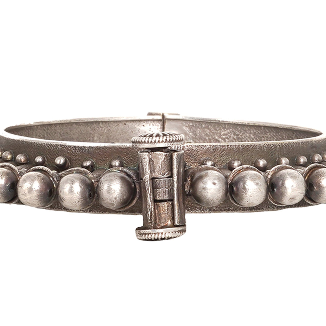 Teejh Jeni Silver Oxidised Bangle
