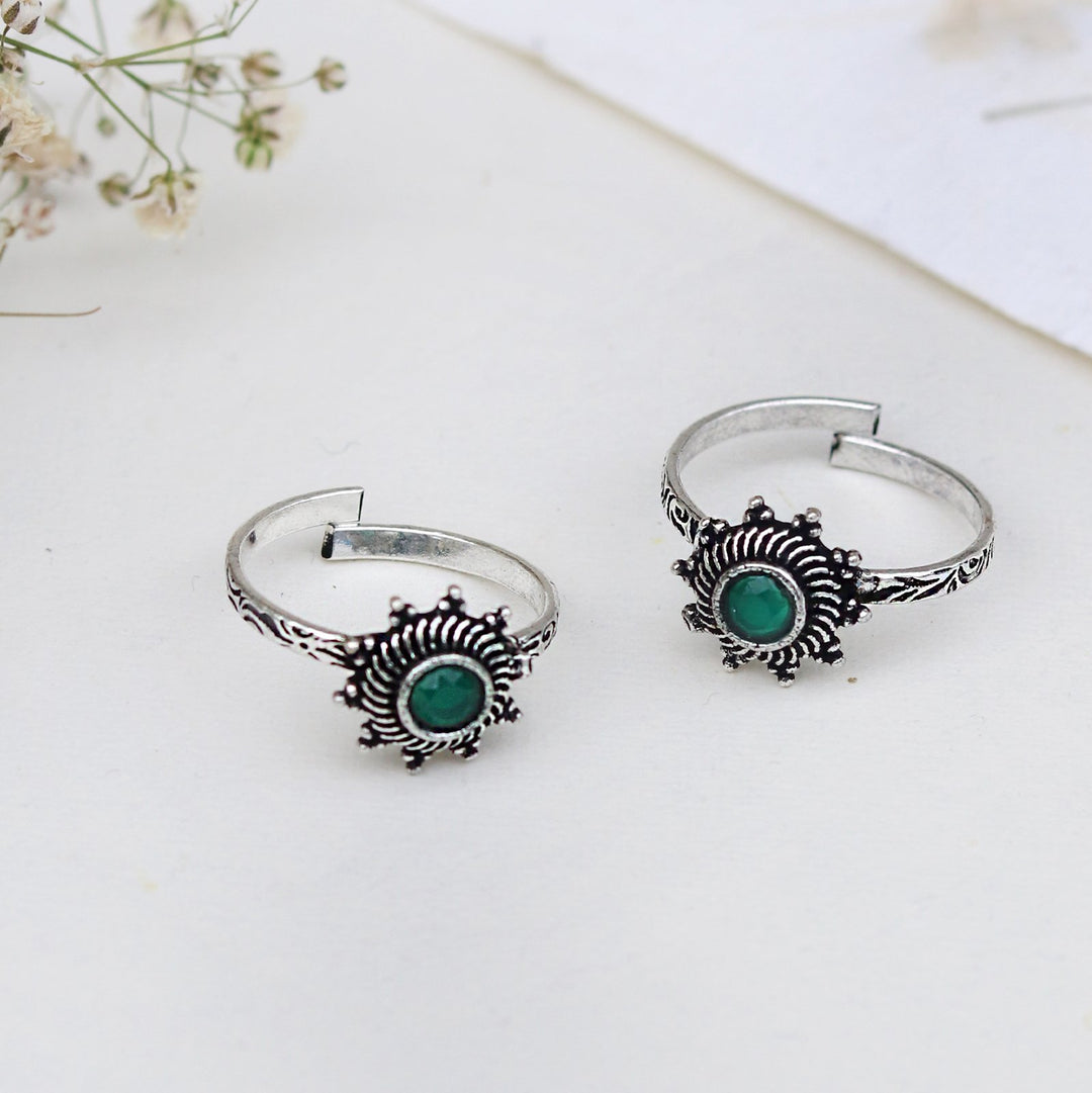 Teejh Aashvi Green Stone Silver Oxidised Toe Rings