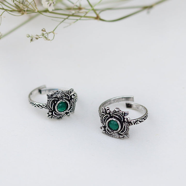 Teejh Niya Green Stone Silver Oxidised Toe Rings