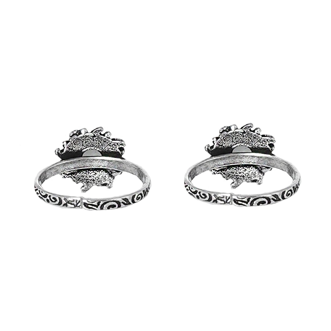 Teejh Ruhi White Stone Silver Oxidised Toe Rings