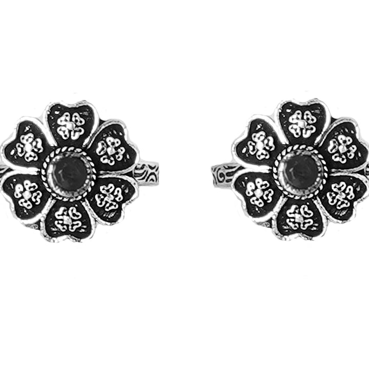 Teejh Ruhi Black Stone Silver Oxidised Toe Rings