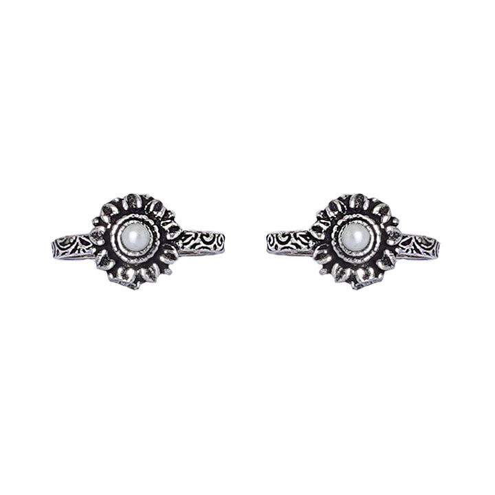 Teejh Kaina White Stone Silver Oxidised Toe Rings