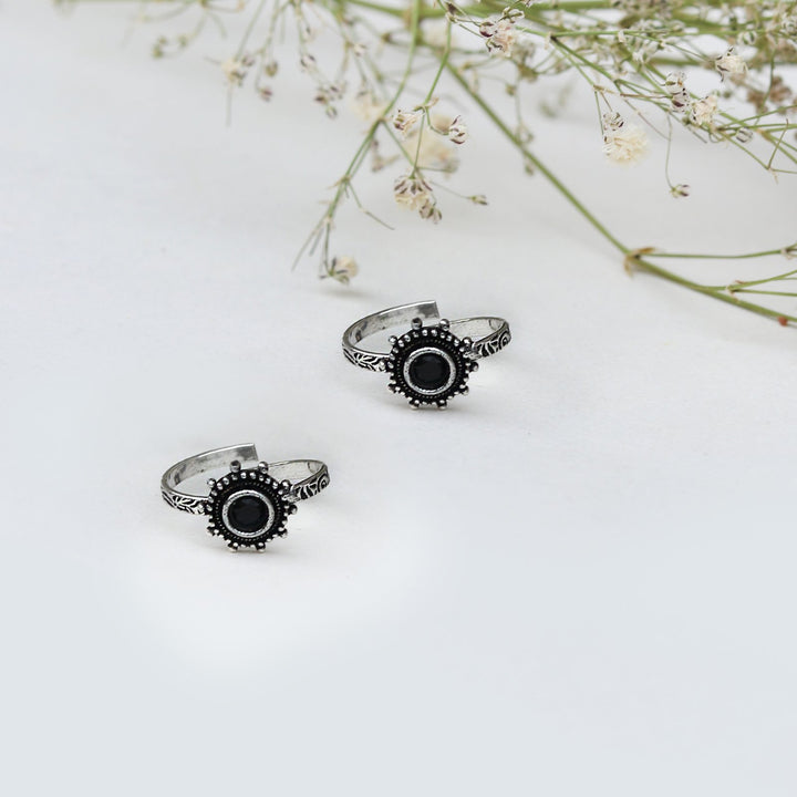 Teejh Vihana Black Stone Silver Oxidised Toe Rings