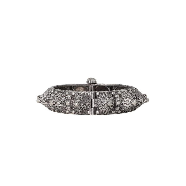 Teejh Pahal Silver Oxidised Bangle