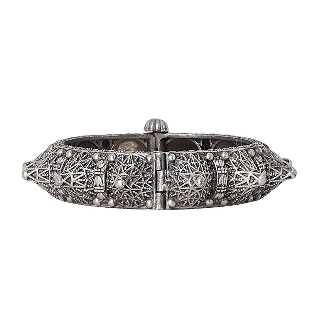 Teejh Pahal Silver Oxidised Bangle