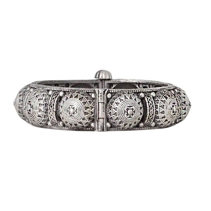 Teejh Siara Silver Oxidised Bangle