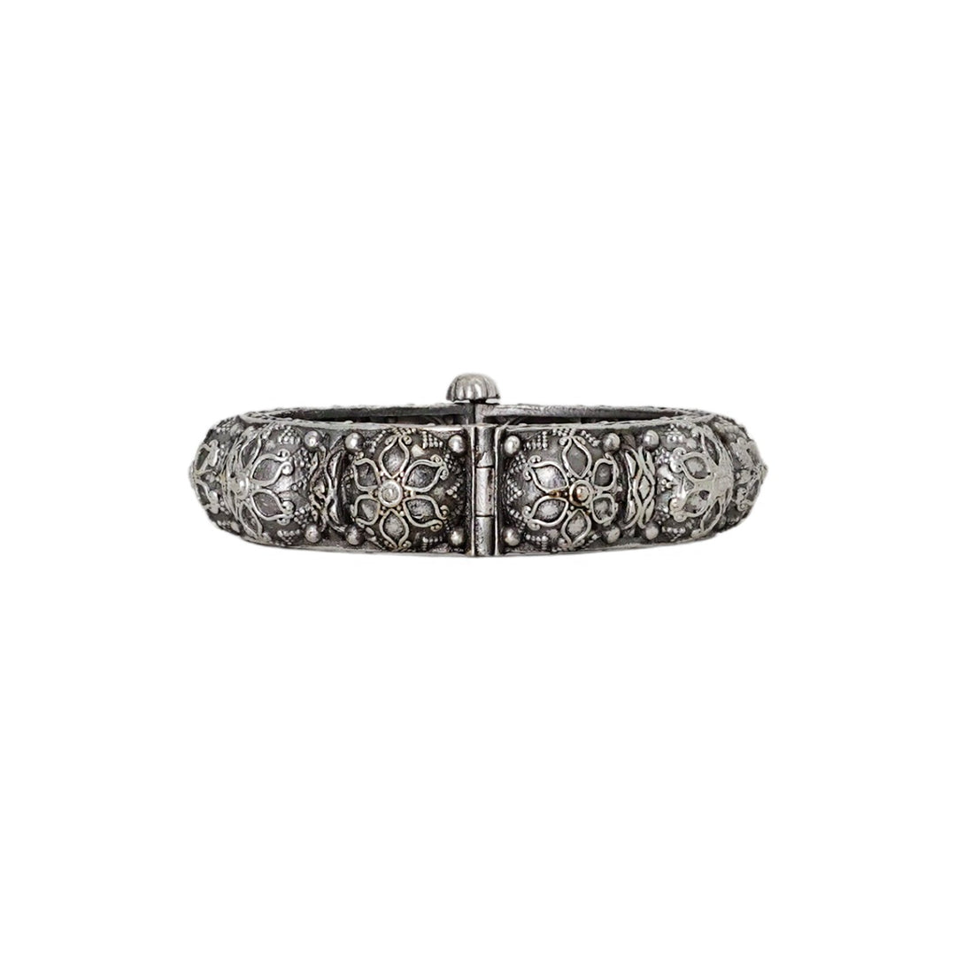 Teejh Dayita Silver Oxidised Bangle