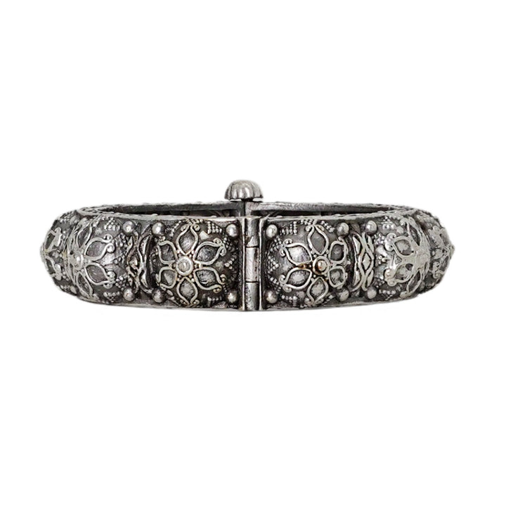 Teejh Dayita Silver Oxidised Bangle