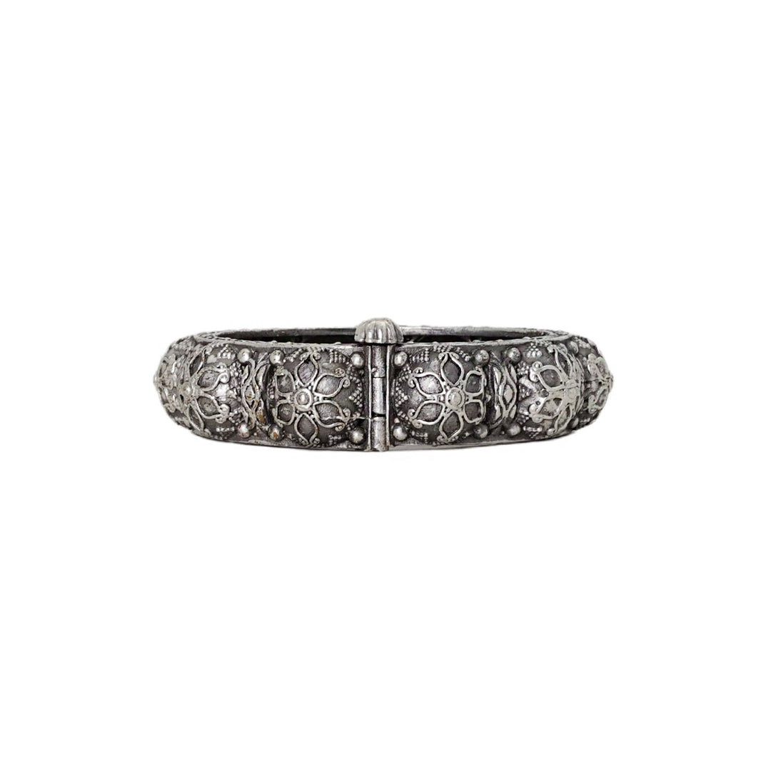 Teejh Dayita Silver Oxidised Bangle