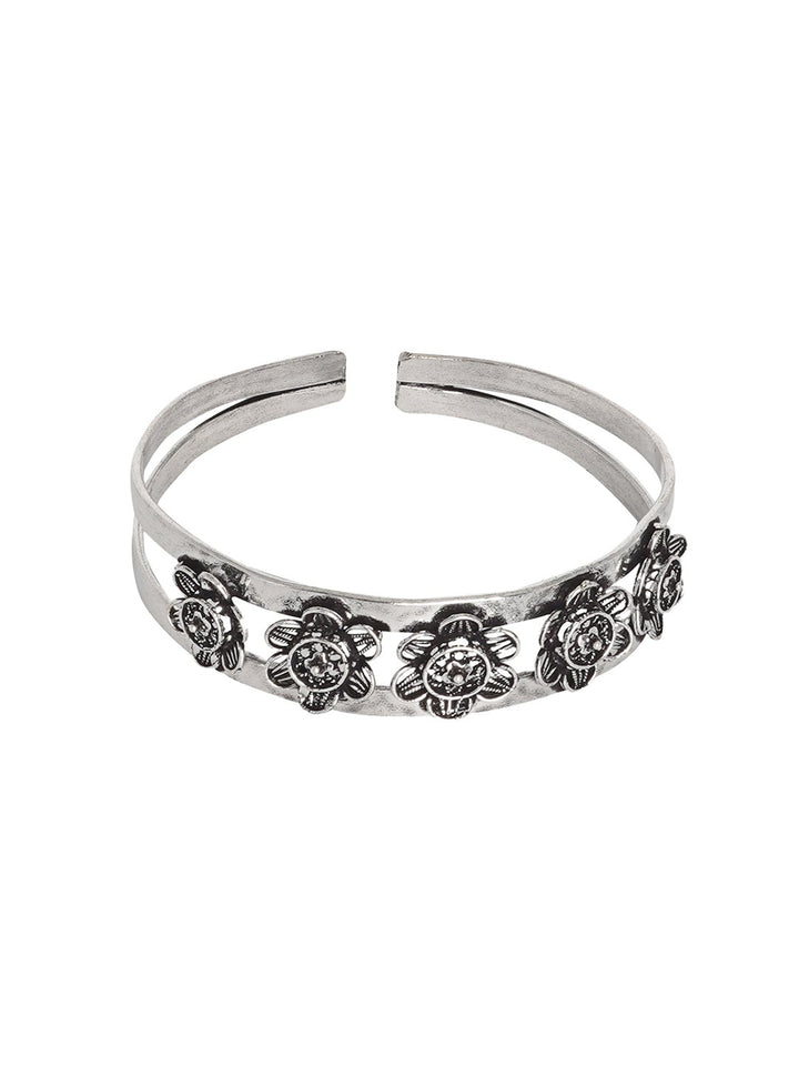 Teejh Tamali Silver Oxidised Jewelry Gift Set